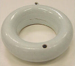 Ring-shaped water dropper, Porcelain, Korea