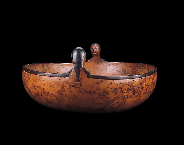 Feast bowl, Unrecorded Woodlands artist, Maple burl, pigment, Woodlands 