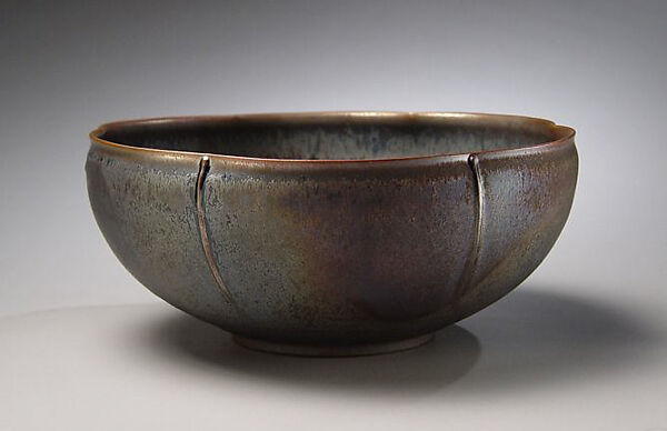 Six-Lobed Deep Bowl, Kamada Kōji (Japanese, born 1948), Stoneware with tenmoku glaze, Japan 