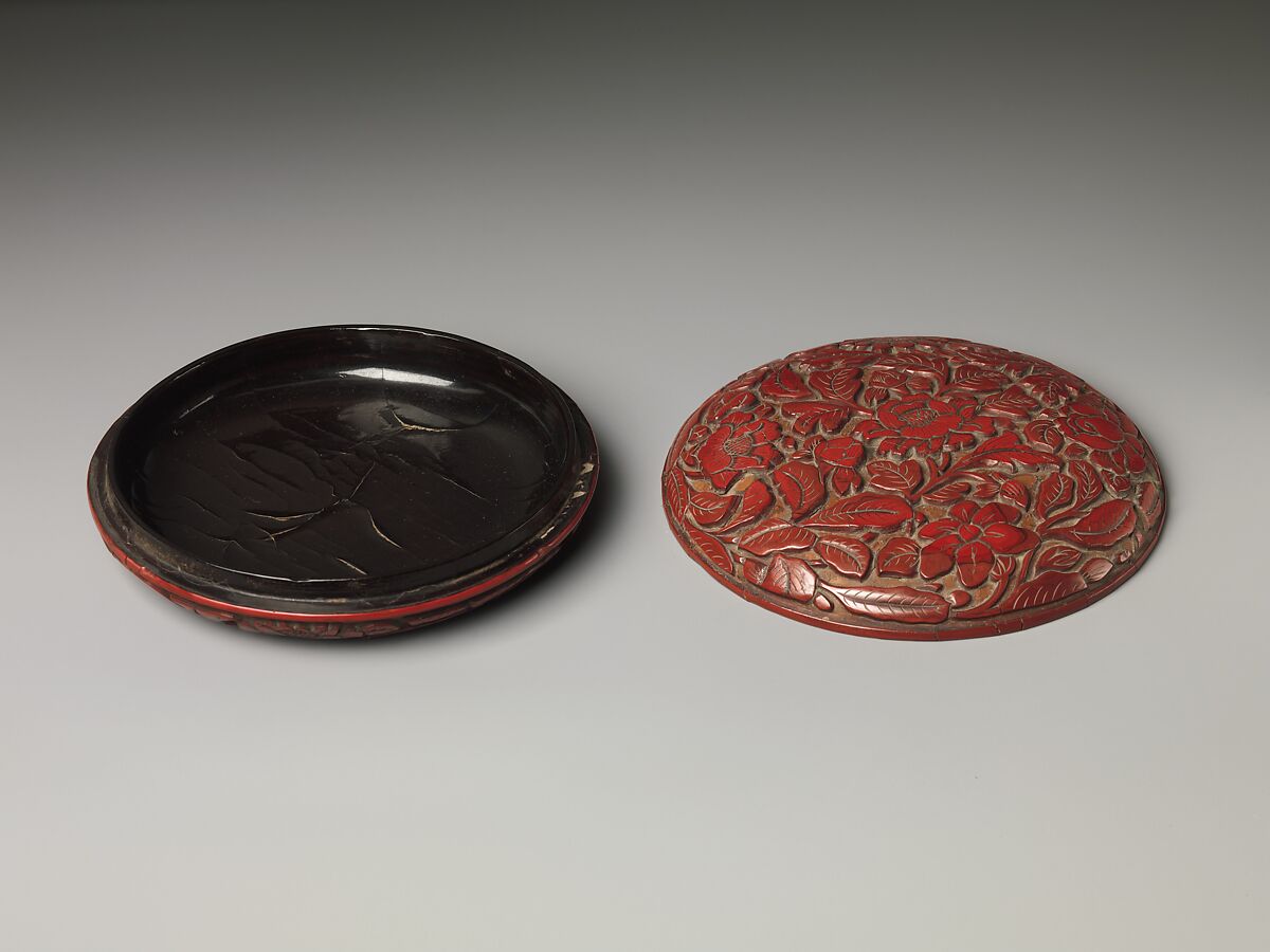 Incense Box (Kōgō) with Camellias, Carved red lacquer, China