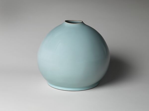 Celadon Jar, Kawase Shinobu (Japanese, born 1950; active Ōiso, Kanagawa Prefecture), Porcelain with celadon glaze, Japan 