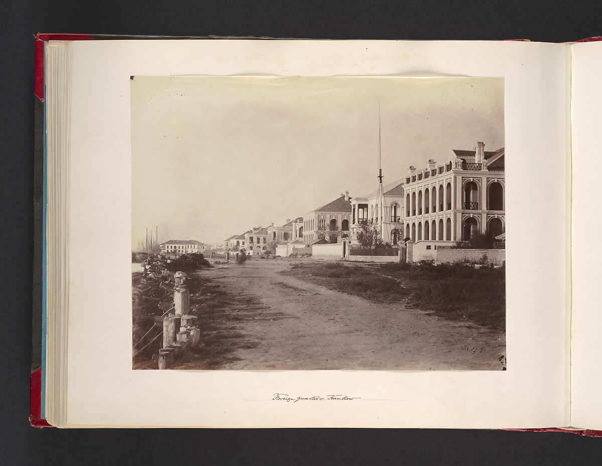 Foreign Quarter. Hankow, Attributed to John Thomson (British, Edinburgh, Scotland 1837–1921 London), Albumen silver print from glass negative