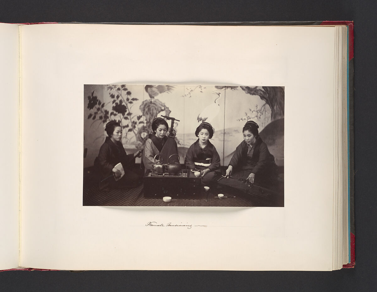 Female Musicians, Attributed to John Thomson (British, Edinburgh, Scotland 1837–1921 London), Albumen silver print from glass negative 