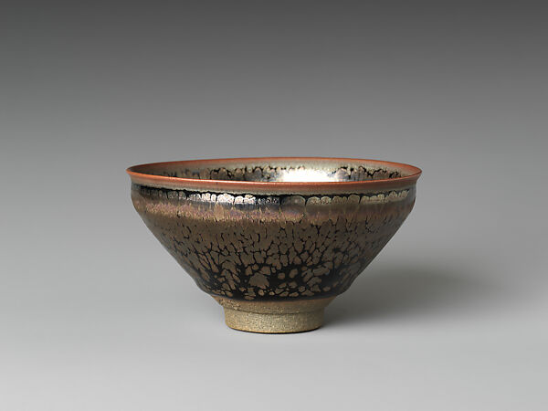 Tea Bowl with “Oil-Spot” Decoration, Kamada Kōji (Japanese, born 1948), Stoneware with iron-oxide glazes, Japan