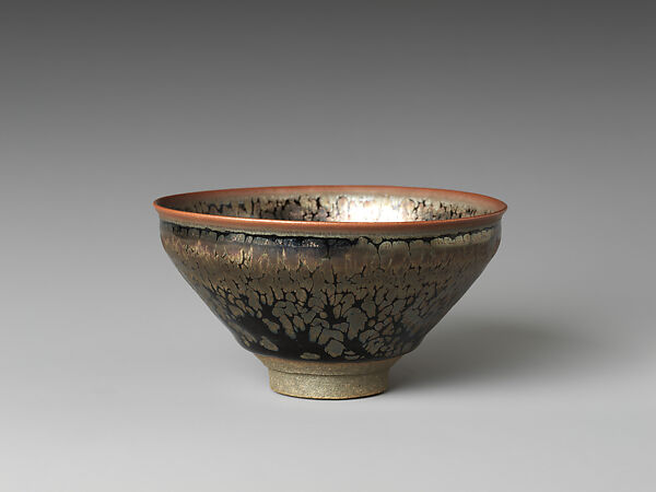 Tea Bowl with “Oil-Spot” Decoration, Kamada Kōji (Japanese, born 1948), Stoneware with iron-oxide glazes, Japan