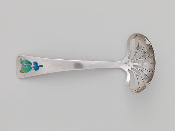 Pierced spoon/sifter