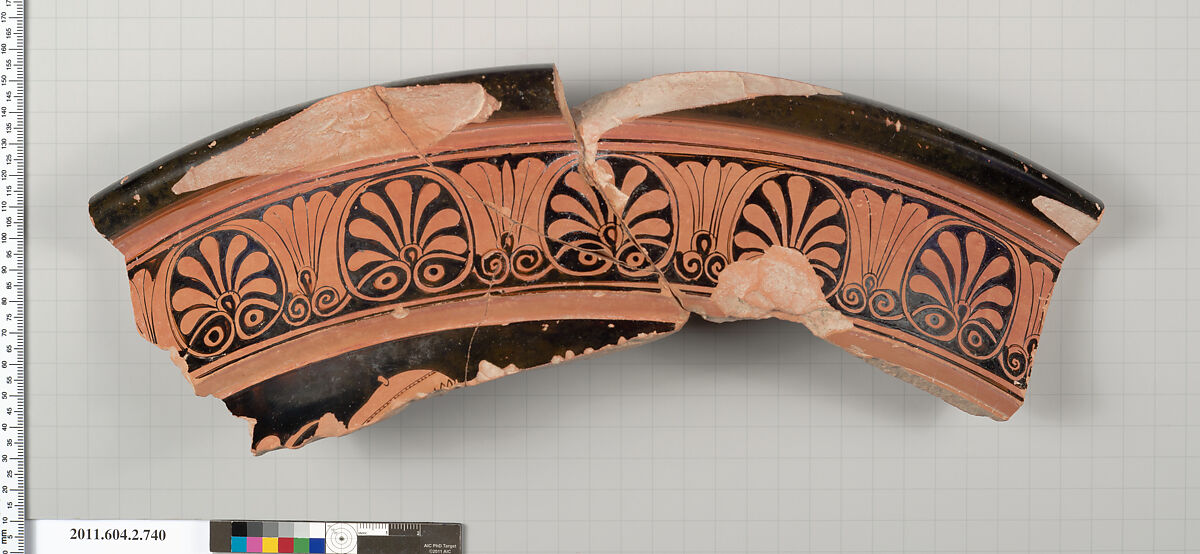 Terracotta fragment of a calyx-krater (bowl for mixing wine and water), Terracotta, Greek, Attic 