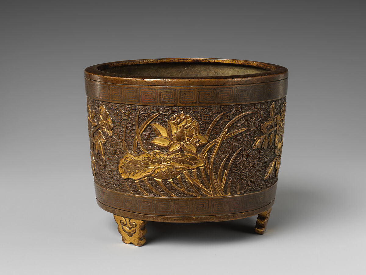 Incense burner with flowers, Attributed to Hu Wenming (Chinese, active late 16th–early 17th century), Copper alloy, parcel gilding, silver inlay, China