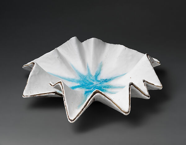 Plate Named "Shape of Water", Koike Shōko (Japanese, born 1943), Stoneware with white and blue glazes, Japan
