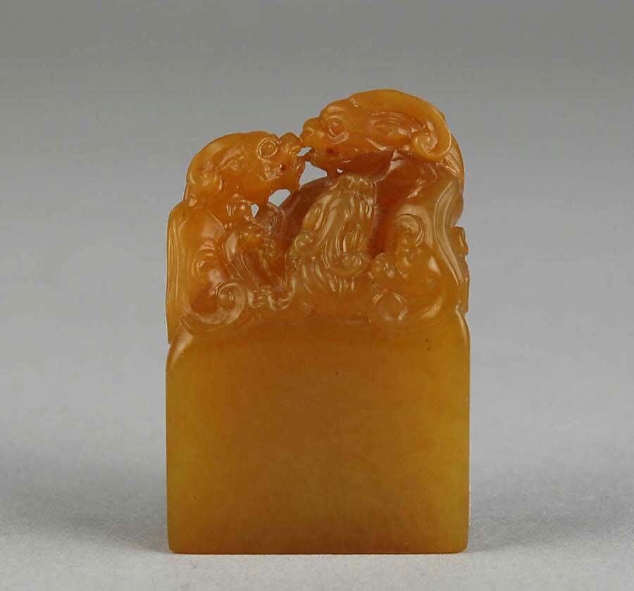 Square Seal with Knob In the Shape of Three Felines, Shoushan soapstone (tianhuang), China