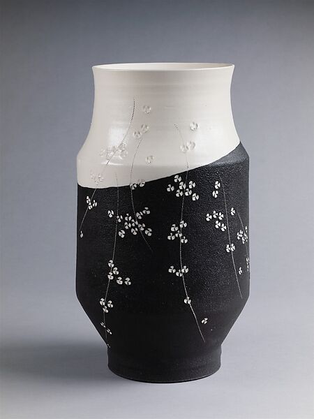 Kondō Yutaka | Vessel with Impressed Cherry Blossoms | Japan 