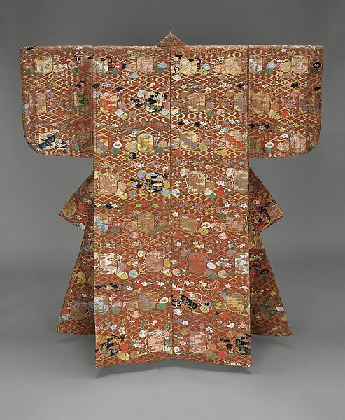 Noh Costume (Karaori) with Shell-Matching Game Boxes and Shells, Twill-weave silk ground with discontinuous supplementary-weft patterning in silk and gilt-paper strips, Japan 