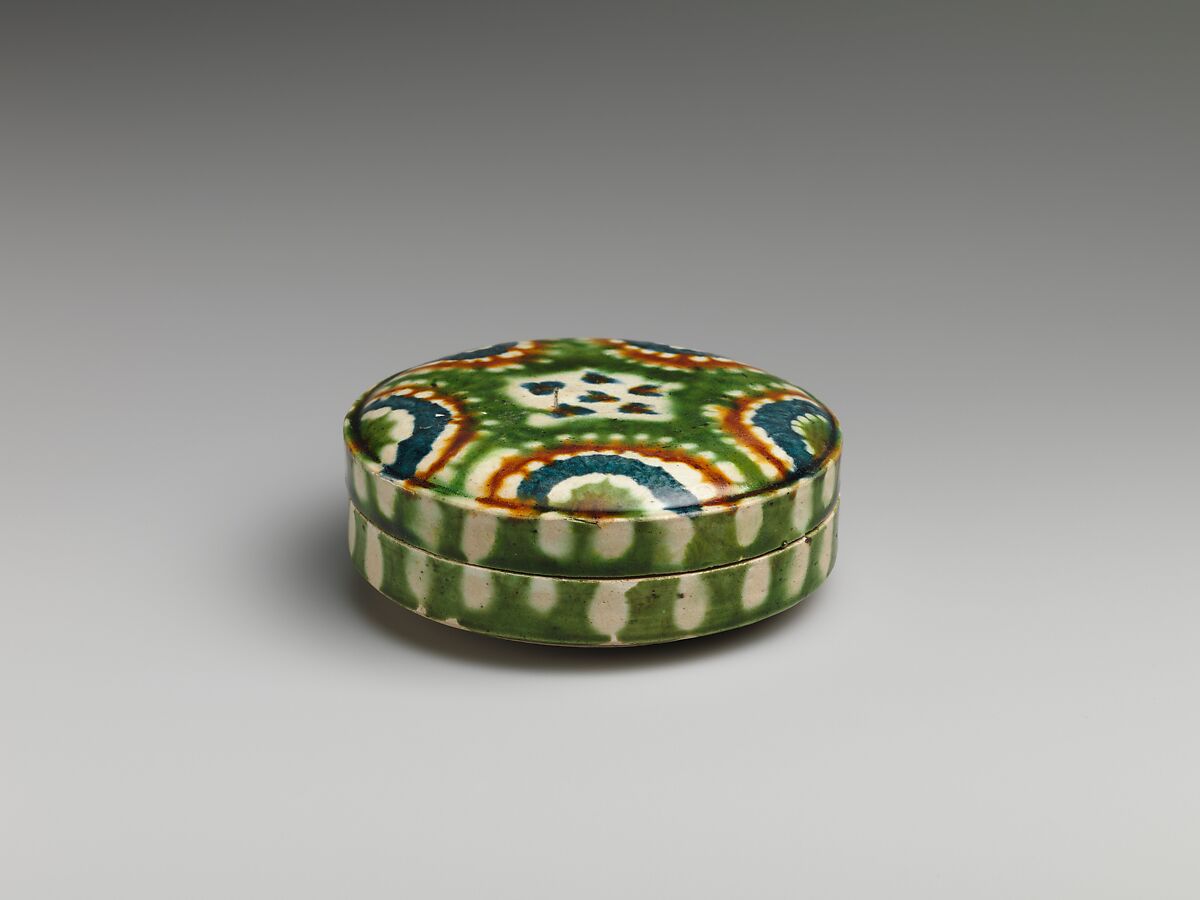 Box, Earthenware with three-color (sancai) glaze, China 