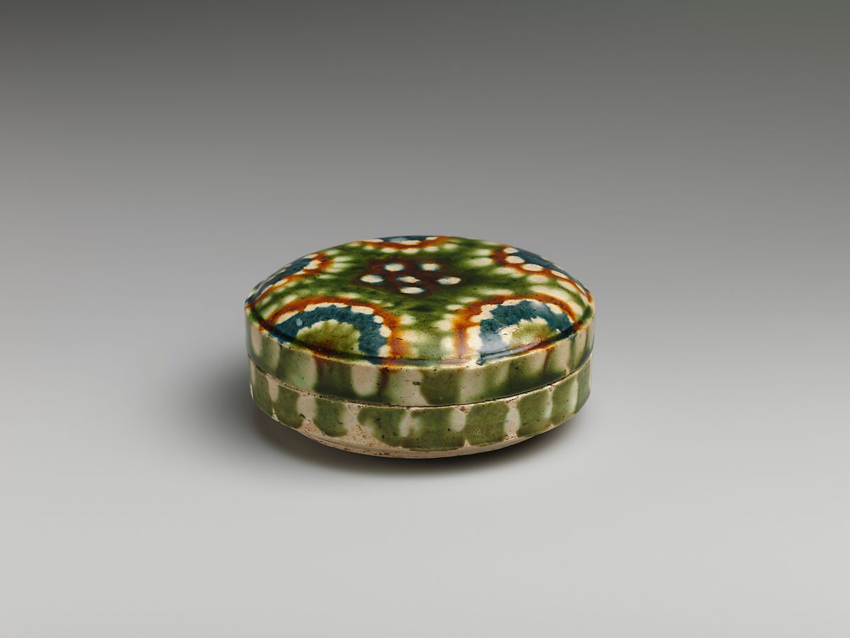Cosmetics box, Earthenware with marbled veneer and brown glaze, China