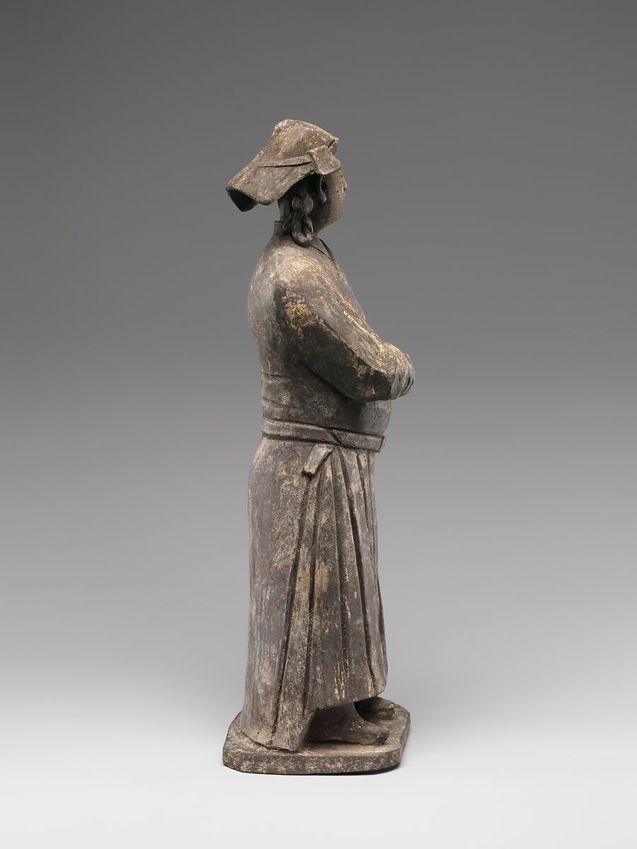 Figure of Mongol, Pottery with burnishing, China