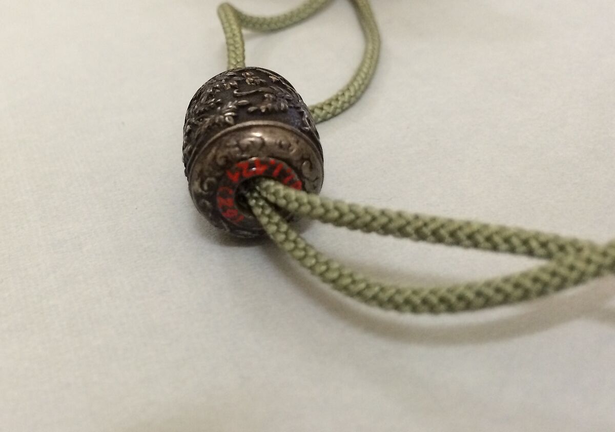 Ojime, Metal with design of wisteria, Japan