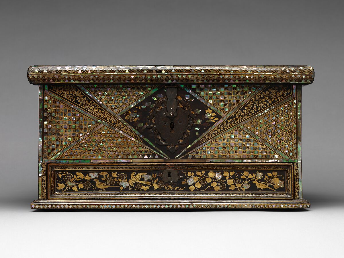 Chest with a Single Drawer, Gold lacquer with hiramaki-e and mother-of-pearl inlay; gilt copper fittings, Japan