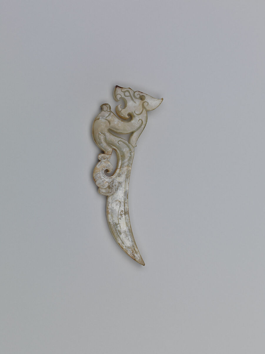 Pendant in the shape of a dragon, Jade (nephrite), China 