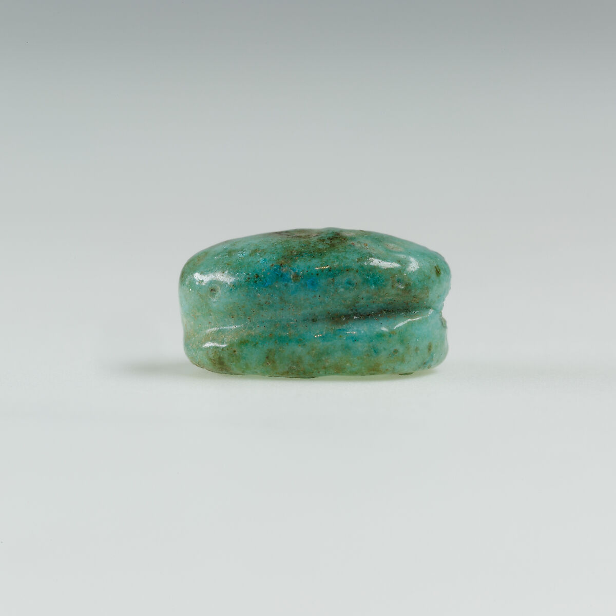 Uninscribed Scaraboid Bead, Faience