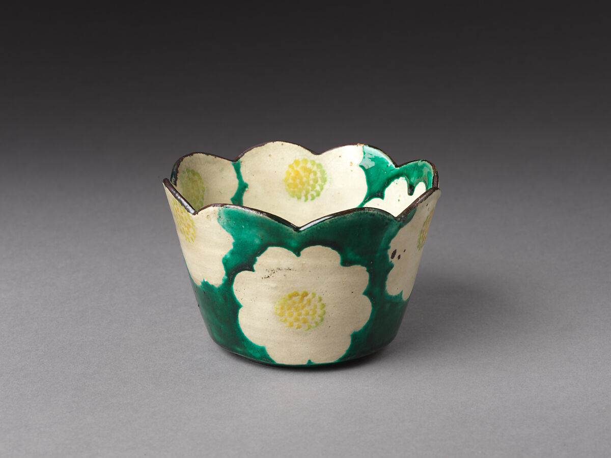 Set of Five Camellia-Shaped Side Dishes (Mukōzuke) with Camellia Patterns, Workshop of Ogata Kenzan (Japanese, 1663–1743), Stoneware with white slip under and polychrome enamels over transparent glaze (Kyoto, Kenzan ware), Japan