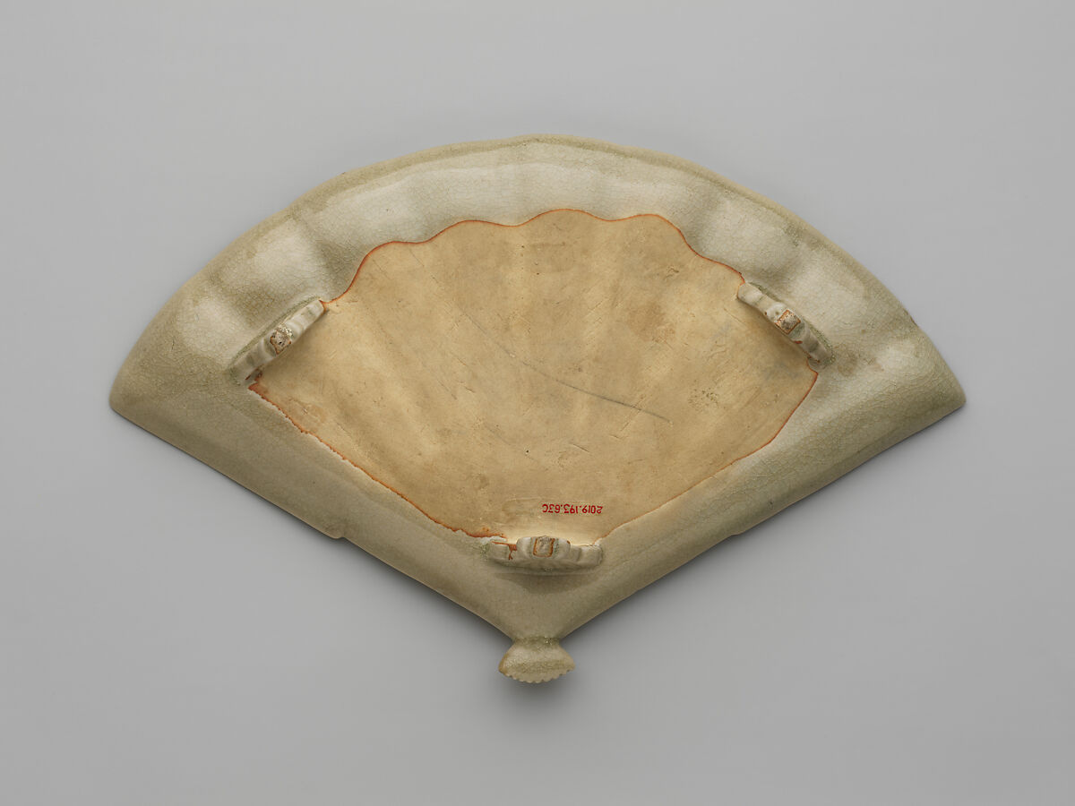 Set of three dishes in the shape of  fans, Earthenware with polychrome glaze (Ko-Kiyomizu ware), Japan