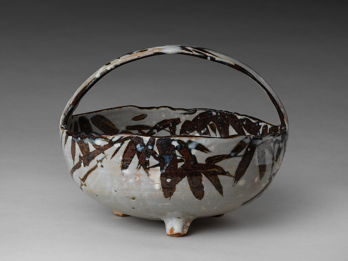 Bowl with Handle (Tebachi) with Bamboo in Snow Pattern, Style of Nin'ami Dōhachi (Takahashi Dōhachi II) (Japanese, 1783–1855), Stoneware with underglaze iron oxide, white slip, and transparent overglaze (Kyoto ware), Japan