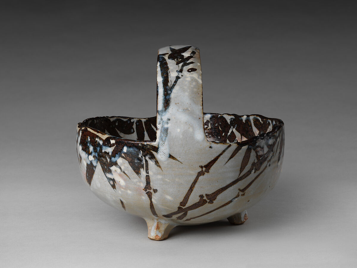 Bowl with Handle (Tebachi) with Bamboo in Snow Pattern, Style of Nin'ami Dōhachi (Takahashi Dōhachi II) (Japanese, 1783–1855), Stoneware with underglaze iron oxide, white slip, and transparent overglaze (Kyoto ware), Japan