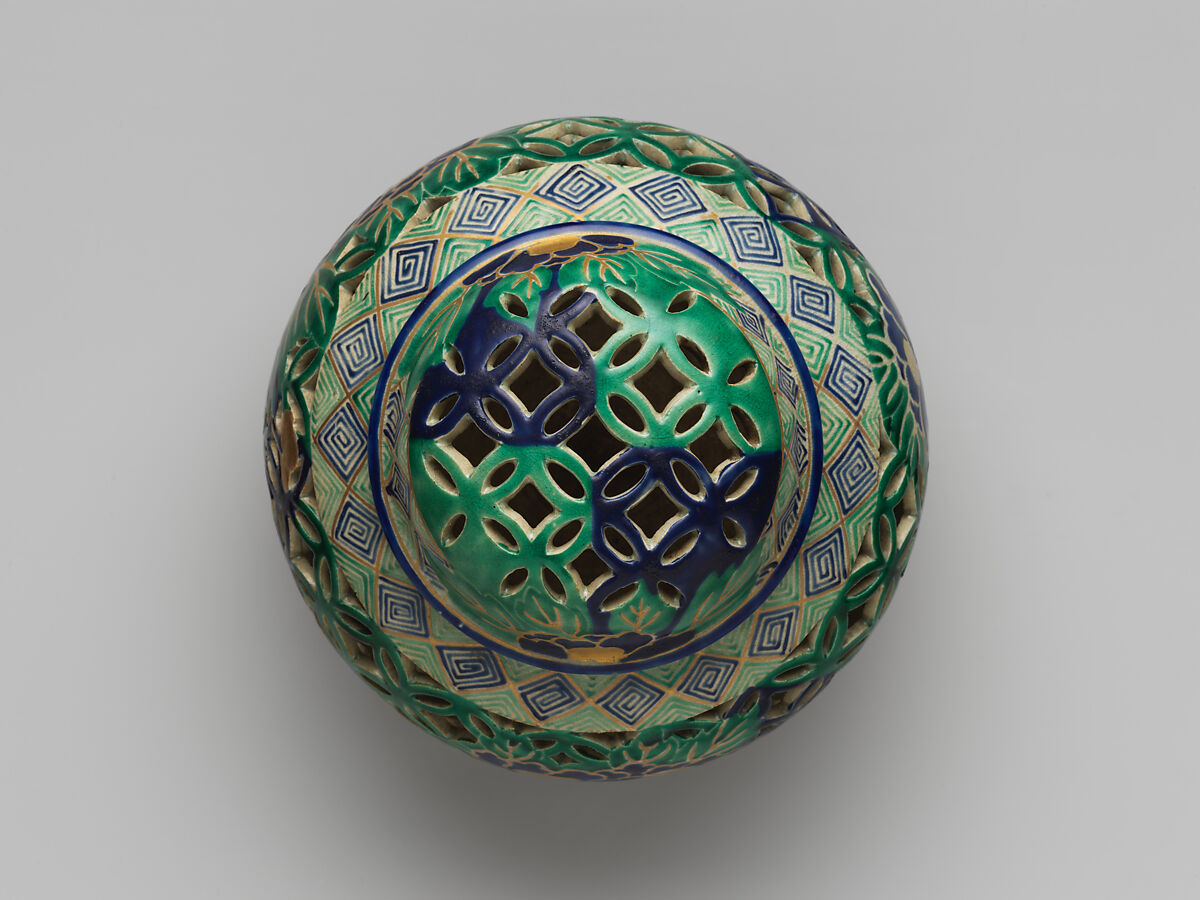 Incense burner with pierced design, Stoneware with overglaze enamels  (Ko-Kiyomizu ware), Japan