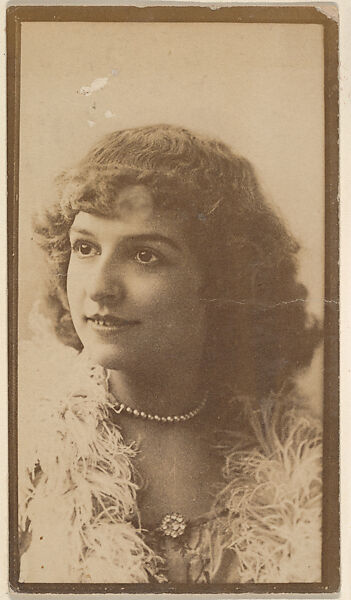[Actress with pearl choker], from the Actors and Actresses series (N150b) issued by Duke Sons & Co. to promote Duke Cigarettes, Issued by W. Duke, Sons &amp; Co. (New York and Durham, N.C.), Albumen photograph 