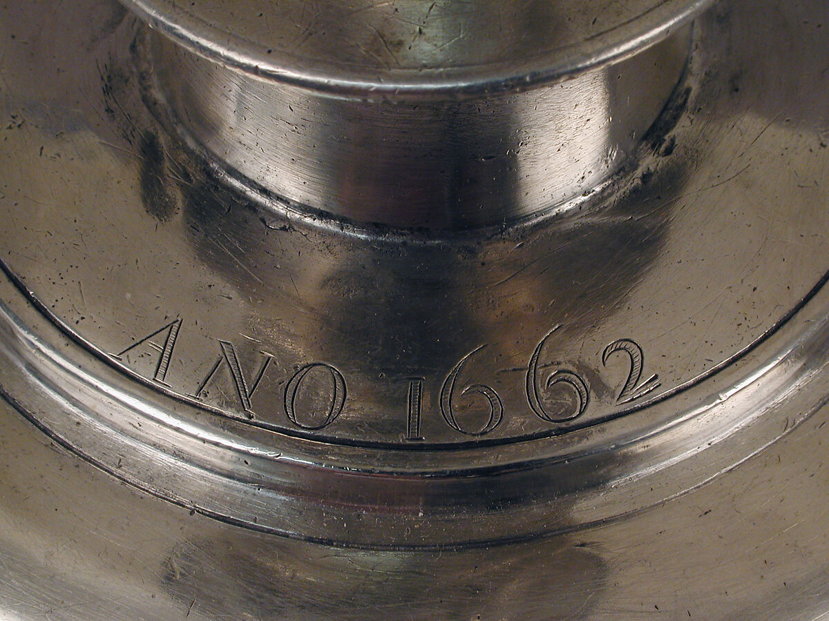 Set of four candlesticks, Silver, chased, engraved, Peruvian