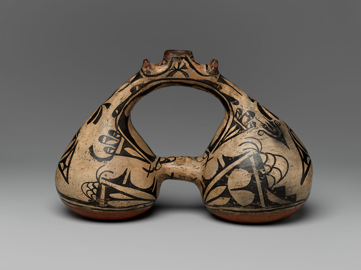 Double-lobed polychrome canteen, Clay and pigment, Tewa (San Ildefonso Pueblo), Native American