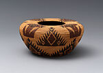 Basket bowl, Lucy Telles (Miwok and Southern Miwok, 1885–1955), Sedge root, redbud shoots and dyed bracken root, Miwok and Southern Miwok, Native American