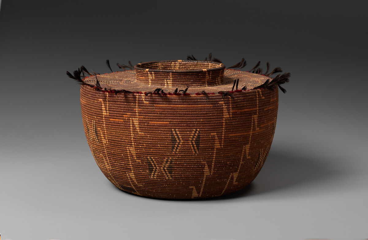 Bottleneck basket, Yucca root, devil’s claw, sumac shoots, quail topknot feathers, and wool yarn, Tubatulabal, Native American