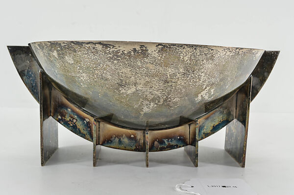 Large bowl, Maison Desny (French, 1927–1933), Silver 