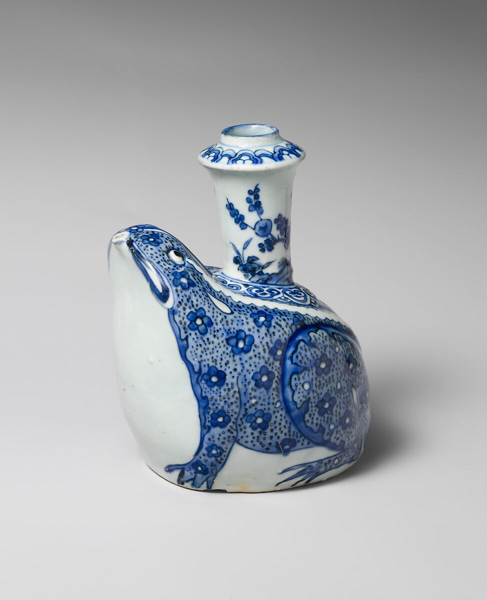Frog-Shaped Pouring Vessel (Kendi), Porcelain painted with cobalt blue under transparent glaze (Jingdezhen ware), China
