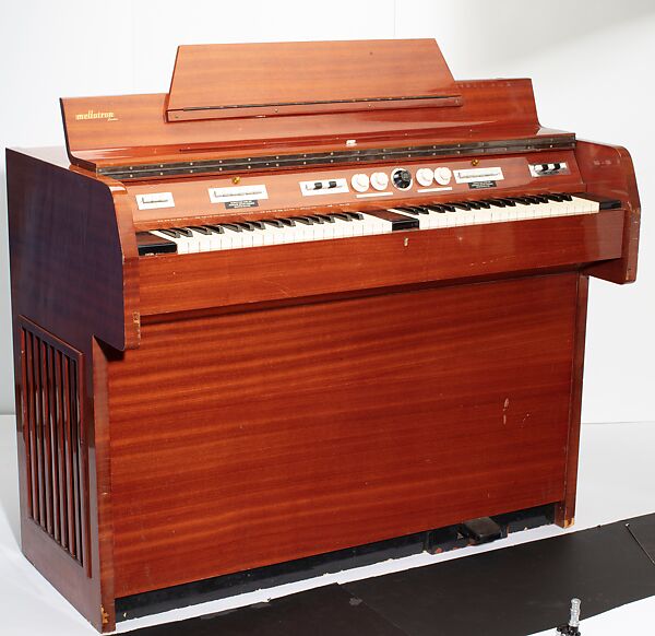 Mellotron MkII, Bradmatic/Mellotronics, Wood, metal, plastic, magnetic tape 