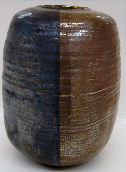 Ovoid Vessel, Kamada Kōji (Japanese, born 1948), Stoneware with tenmoku glazes in black and brown, Japan 