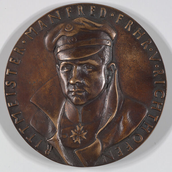 Rittermeister Manfred Freiherr von Richthofen, Karl Goetz (German, 1875–1950), Copper alloy, cast 