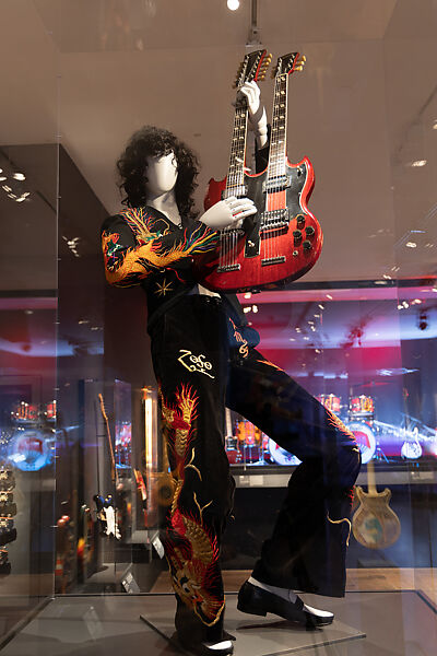 Arriba 38+ imagen jimmy page outfit