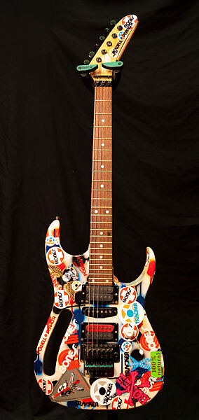 "Bones," JEM Series prototype (serial no. SV 30), Performance Guitar, Alder, maple, rosewood, metal, plastic 