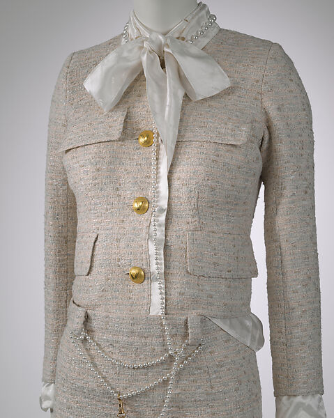 Ensemble, Vetements (French, founded 2014), (a) cotton, nylon, acrylic,  viscose, metal, (b) cotton, nylon, acrylic, viscose, metal, (c) metal, plastic (acrylic), (d, e) leather (bovine and goat), French