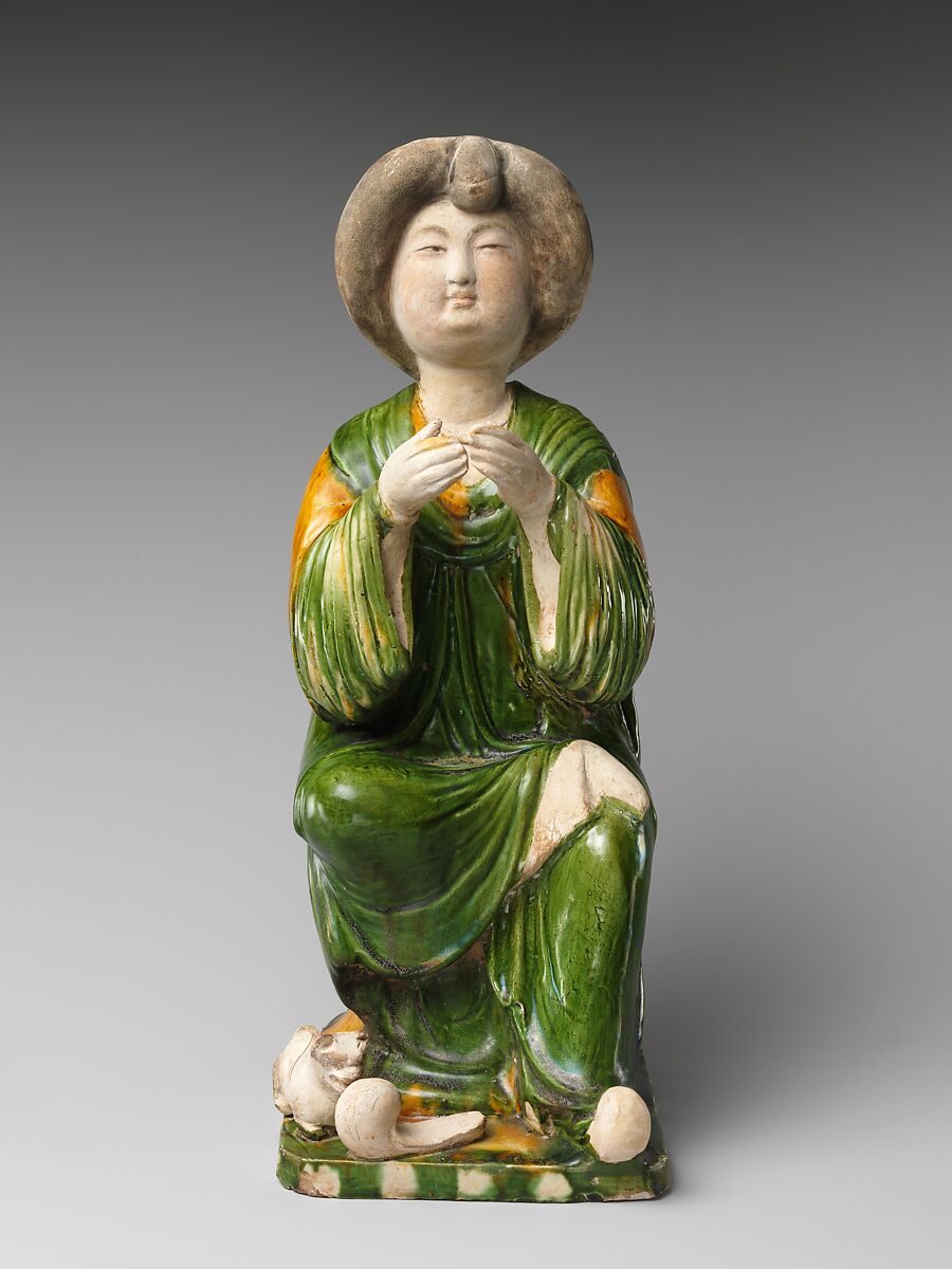 Seated court lady, Earthenware with tri-color (sancai) glaze, China