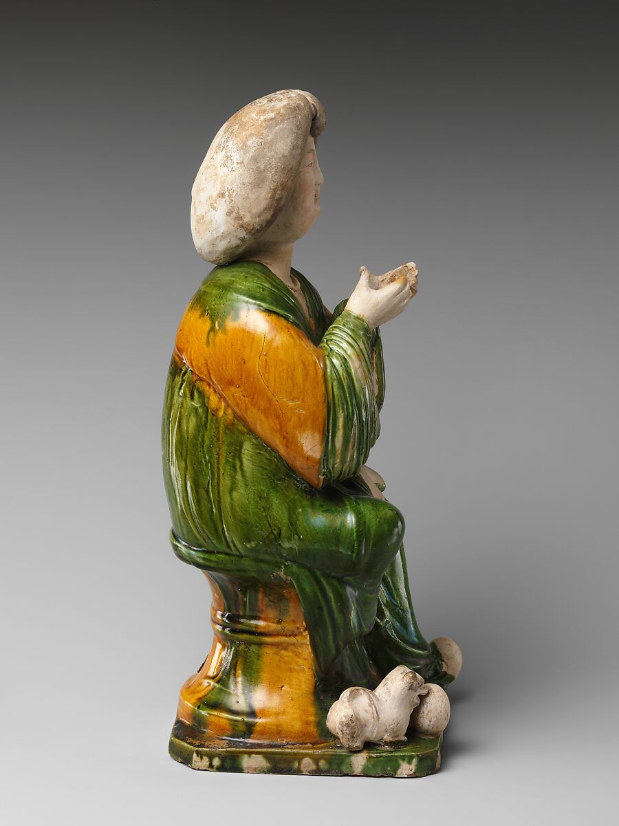 Seated court lady, Earthenware with tri-color (sancai) glaze, China