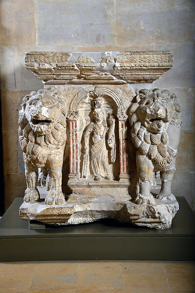 Altar with Tyche flanked by lions, Limestone, pigment 