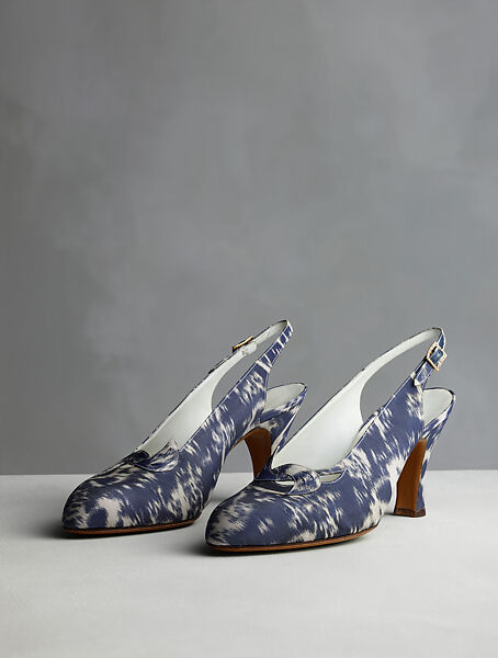 "Aubade" evening ensemble, (a–e) House of Dior (French, founded 1946), (a-e) silk, (f, g) silk, leather, (h, i) wood, French