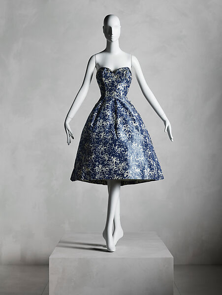 "Aubade" evening ensemble, (a–e) House of Dior (French, founded 1946), (a-e) silk, (f, g) silk, leather, (h, i) wood, French
