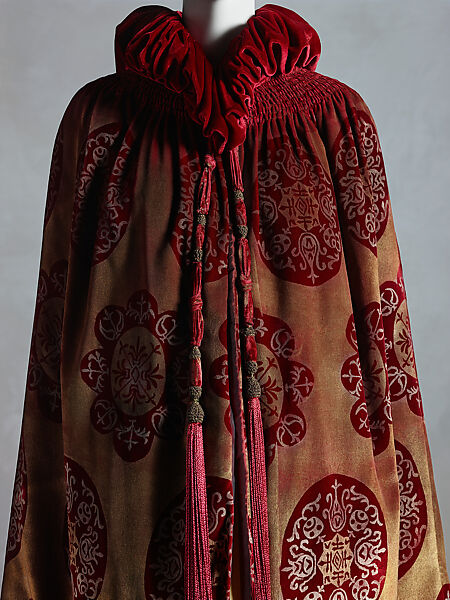 Evening cape, Maria Monaci Gallenga (Italian, Rome 1880–1944 Umbria), silk, rayon, metal, Italian