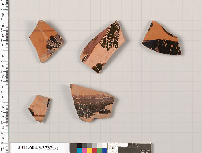 Terracotta fragments of a trefoil olpe (jug)