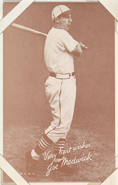 Joe Medwick from Salutations Baseball Exhibits series (W462), Exhibit Supply Company, Commercial color photolithograph 