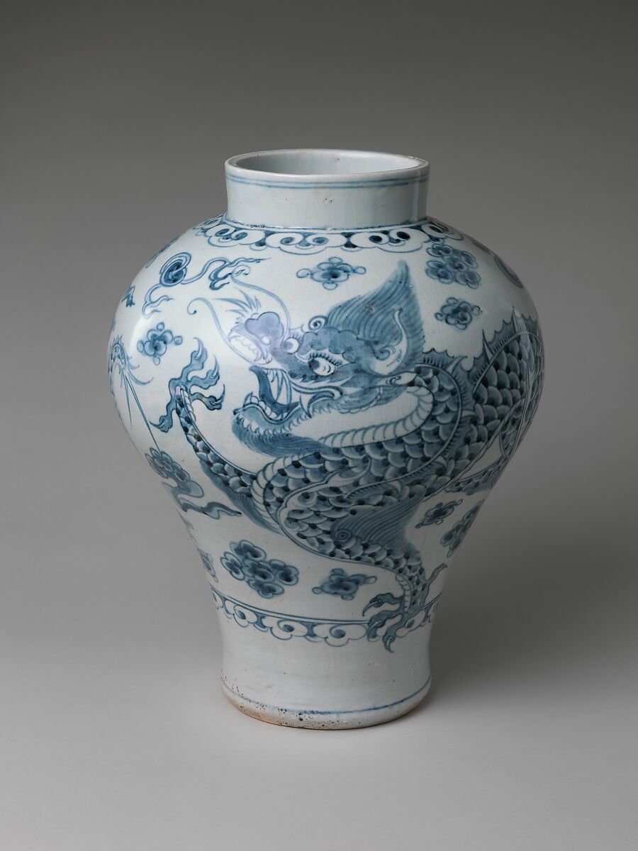 Dragon jar, Porcelain with underglaze cobalt-blue design, Korea 